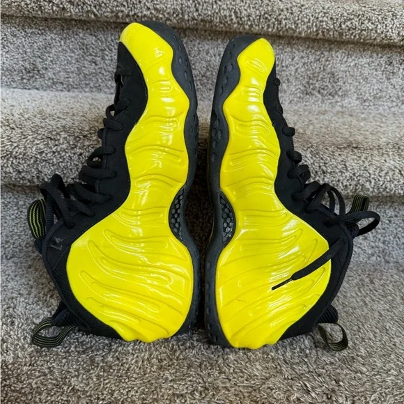 Nike Air Foamposite One “Wu Tang” Optic Yellow and Black Sneakers